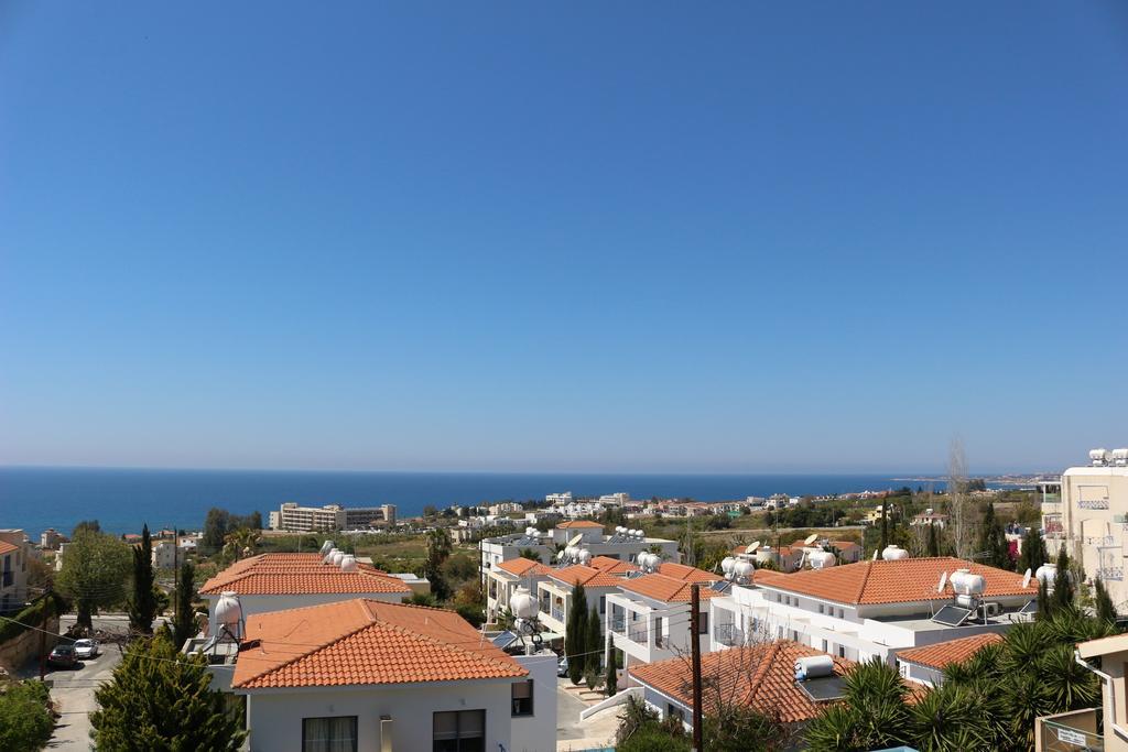 Villa Infinite Blu Paphos Exterior photo