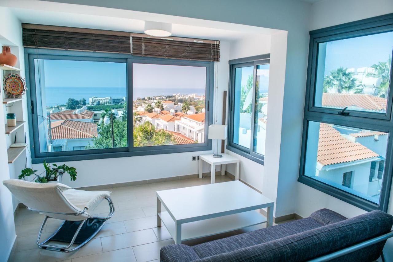 Villa Infinite Blu Paphos Exterior photo